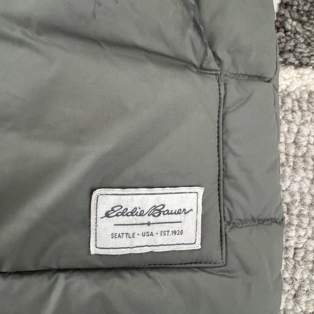 Eddie Bauer Stratuslite Snap Down Jacket - image 2